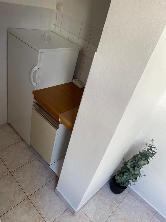 Apartmani Frane Tribunj  Exterior photo